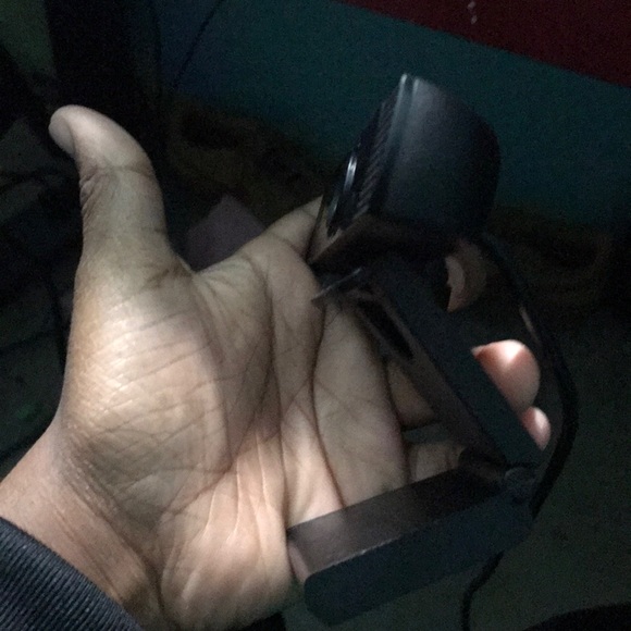 Aukey Webcam 1080p 30fps Wire Length 4foot3 - Picture 2 of 5